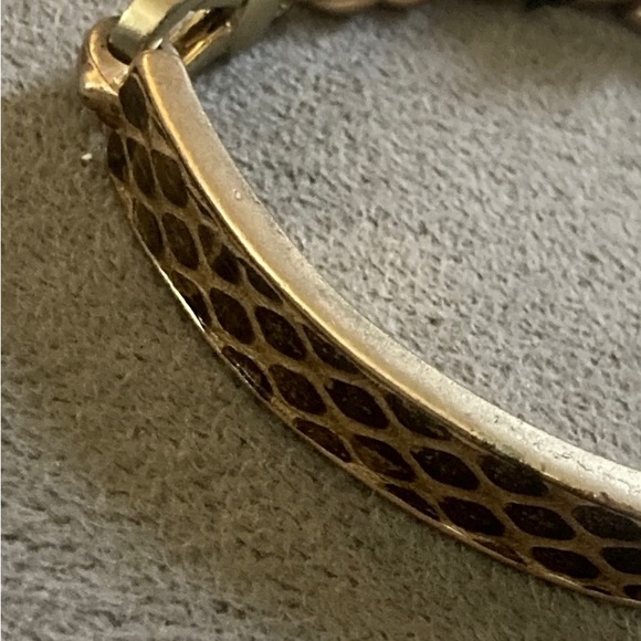 Sam Edelman NWWT Nickel & Gold Tone W/Genuine Leather ID Inspired Bracelet - Picture 2 of 15